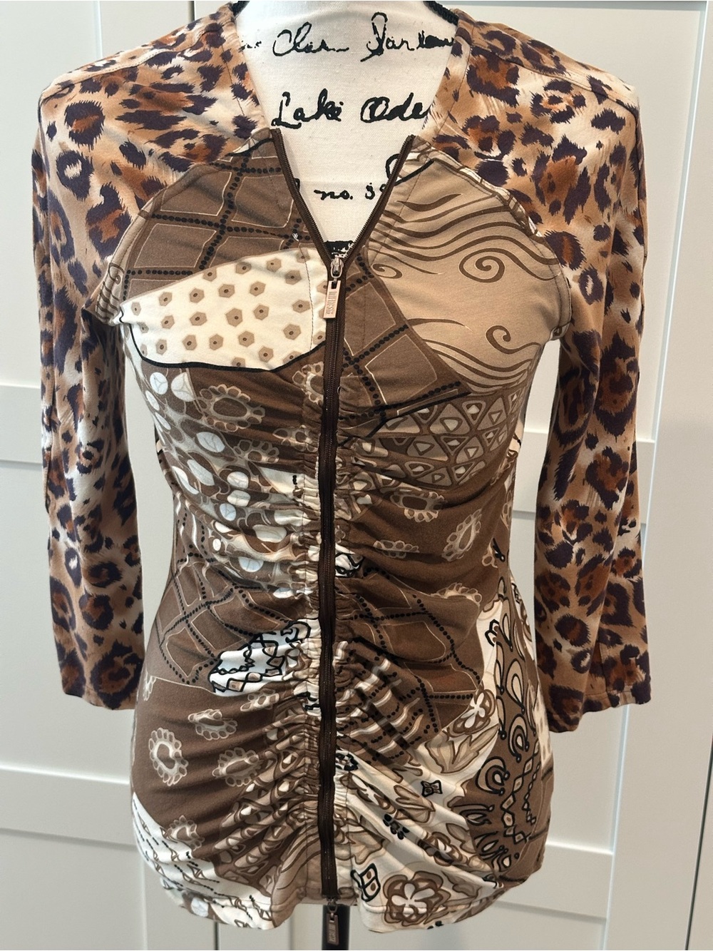 Brown Patterned Ruched V-Neck Women's Top Fits like a SMALL